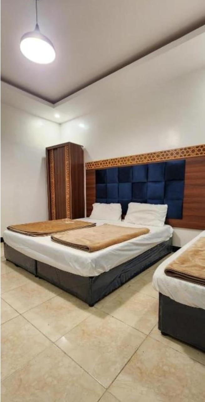 Hotel Star 2*